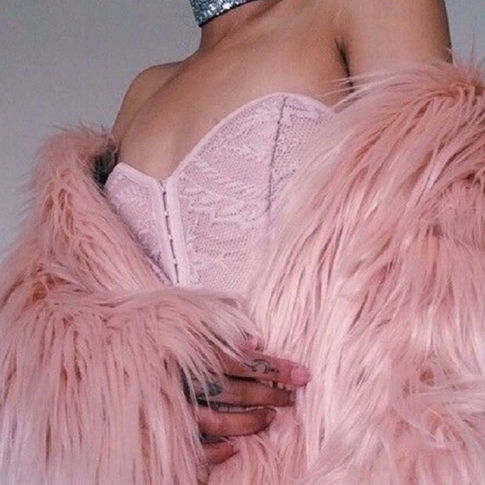 Meet your Posher, Lindsey